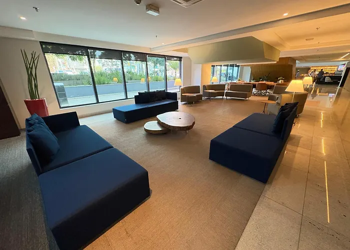 Blue Tree Premium Alphaville
